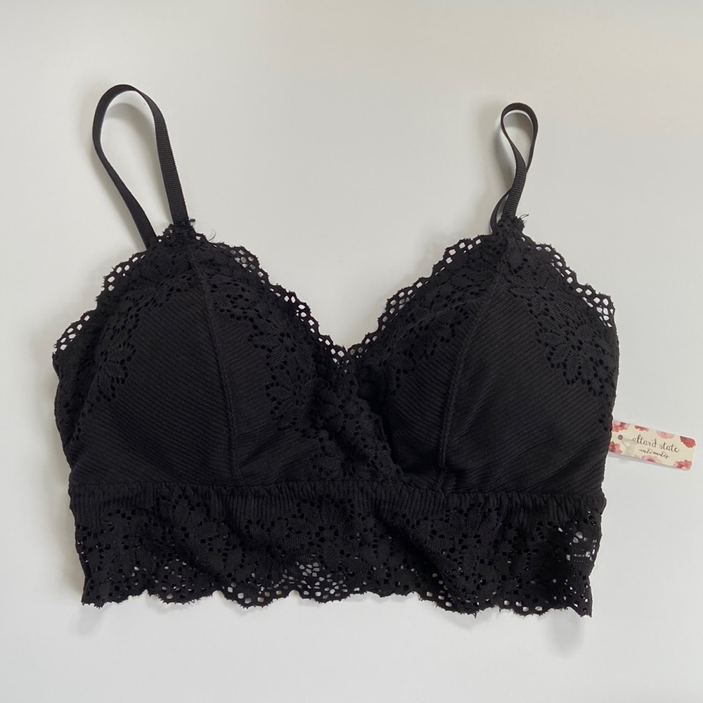 🆕 Altar’d State Black Bralette Medium